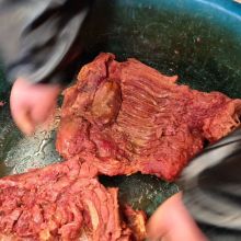 大量鮮驢肉批發(fā)價(jià)格 大量鮮驢肉批發(fā)公司 圖片 視頻