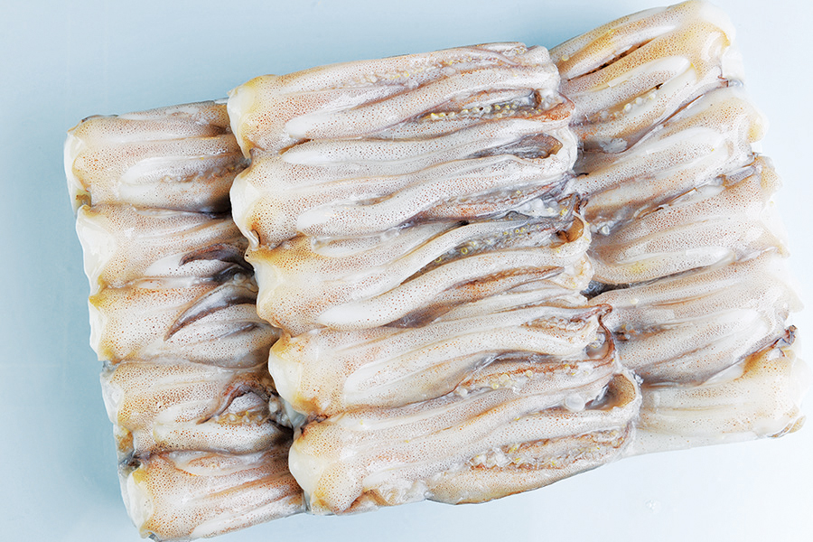 塊凍魷魚頭_榮成廣潤(rùn)水產(chǎn)食品